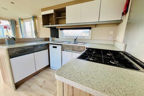 2 bedroom park home for sale, Steeple Bay Holiday Park