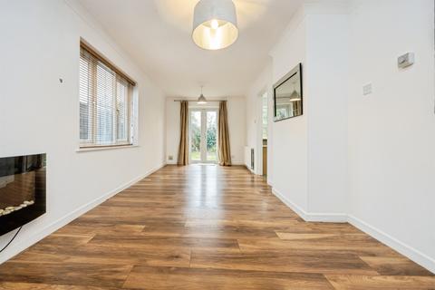 3 bedroom end of terrace house for sale, The Grange, Lower Caldecote, Biggleswade