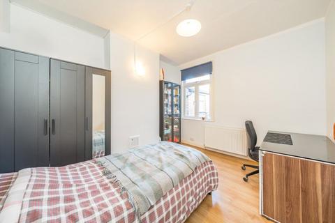 undefined, Longley Road, London SW17
