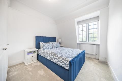 4 bedroom flat to rent, Manor Fields, Putney, London, SW15