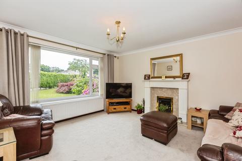 4 bedroom detached house for sale, William Bowen Close, West Glamorgan SA4