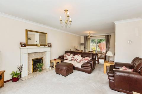 4 bedroom detached house for sale, William Bowen Close, West Glamorgan SA4