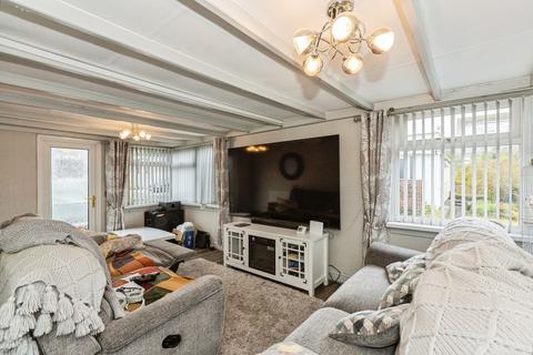 undefined, Oak Drive, Waunarlwydd SA5