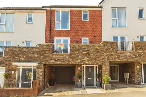 Ffordd Yr Olchfa, Swansea SA2