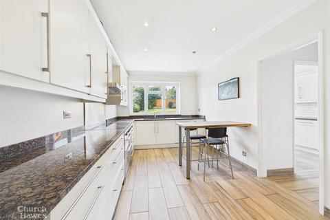 5 bedroom semi-detached house for sale, Fambridge Road, Maldon
