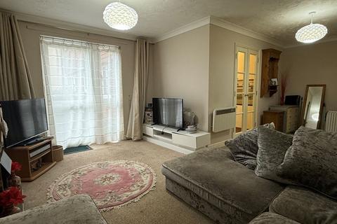1 bedroom retirement property for sale, Darkes Lane, Potters Bar, EN6