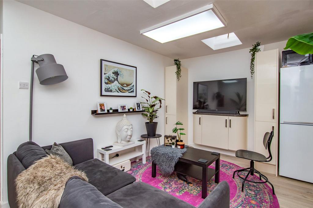 Annexe Lounge