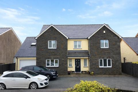 undefined, Panteg Cross, Ceredigion SA44