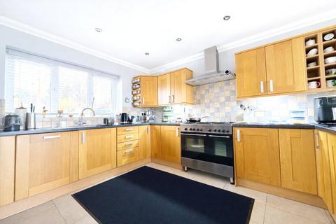undefined, Panteg Cross, Ceredigion SA44