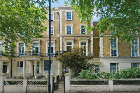 1 bedroom flat for sale, 64 Gloucester Gardens, London W2