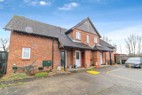 Studio for sale, Lichfield Down, Walnut Tree, Milton Keynes