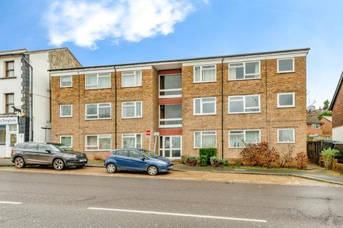 1 bedroom apartment for sale, Brighton Road, Redhill