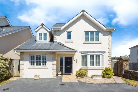 Clos Bronheulog, Carmarthenshire SA16