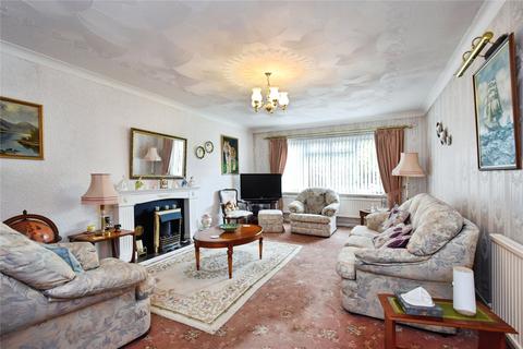 2 bedroom bungalow for sale, Ger-y-Nant, Llanelli SA14