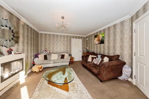 undefined, Llygad-y-Ffynnon, Llanelli SA15