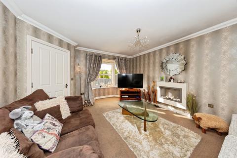 undefined, Llygad-y-Ffynnon, Llanelli SA15