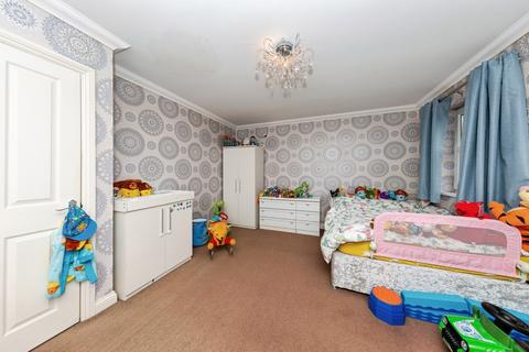 undefined, Llygad-y-Ffynnon, Llanelli SA15