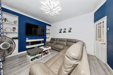 3 bedroom terraced house for sale, Bryn Road, Carmarthenshire SA15