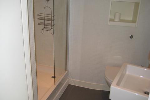 Studio to rent, 18TH FLOOR ROTUNDA STUDIO -[use Contact Agent Button]
