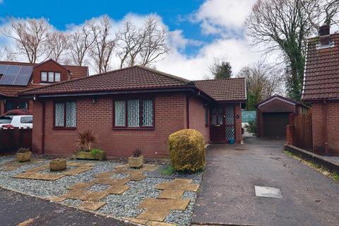 3 bedroom detached house for sale, Stradling Close, Barry