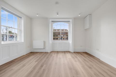 2 bedroom flat to rent, New Cross Road, London, SE14
