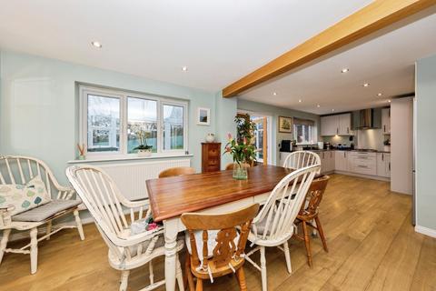 4 bedroom detached house for sale, Maes Y Ffynnon, Llanelli SA14