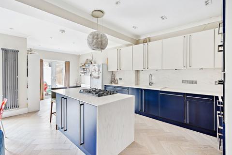 3 bedroom semi-detached house for sale, Woodhall Drive, Pinner HA5