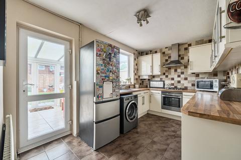 3 bedroom terraced house for sale, Skydmore Path, Slough, Berkshire, SL2