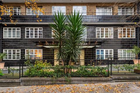 1 bedroom flat for sale, Vicarage Gate, London W8
