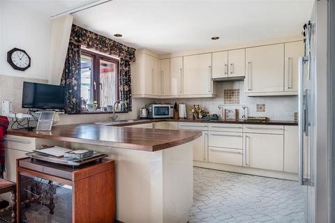 4 bedroom detached bungalow for sale, Maenporth, Falmouth