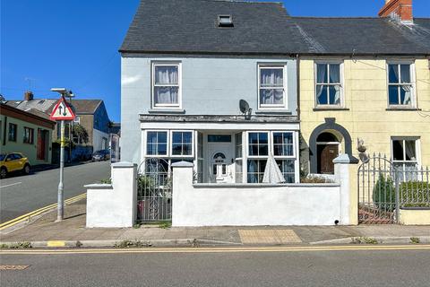 4 bedroom end of terrace house for sale, Charles Street, Pembrokeshire SA73