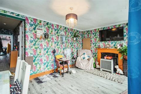 4 bedroom end of terrace house for sale, Charles Street, Pembrokeshire SA73