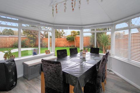3 bedroom detached house for sale, Aldwick, Bognor Regis