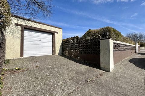 undefined, Elm Grove, Milford Haven SA73