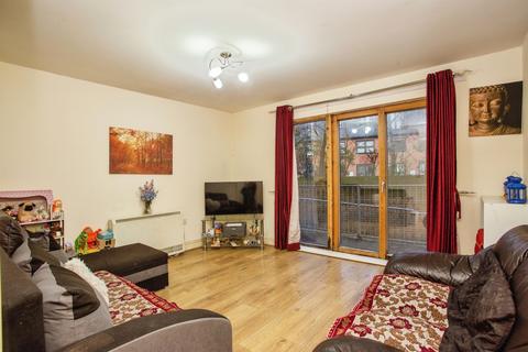 1 bedroom ground floor flat for sale, Sovereign Place, Harrow