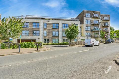 Sudbury Heights Avenue, Greenford