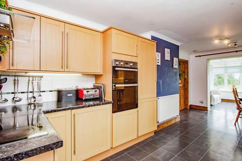 5 bedroom bungalow for sale, Glan Preseli, Llanddewi Velfrey SA67