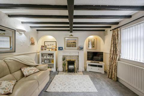 2 bedroom detached house for sale, Queen Street, Kirton Lindsey, Gainsborough