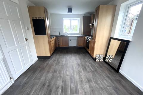 3 bedroom end of terrace house for sale, Britannia Drive, Pembrokeshire SA72