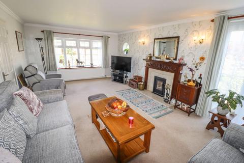 3 bedroom detached bungalow for sale, Astrid Close, Hayling Island
