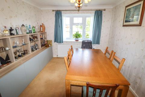3 bedroom detached bungalow for sale, Astrid Close, Hayling Island