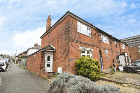 St. James Road, Brentwood
