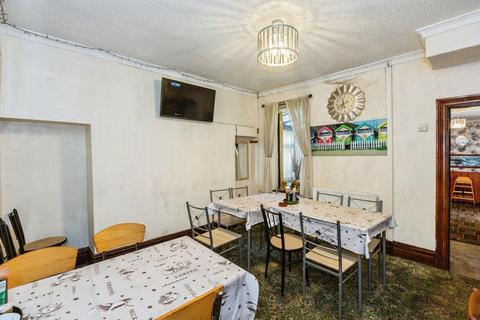 undefined, James Street, Swansea SA8
