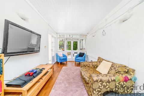 4 bedroom semi-detached house for sale, Addington Drive, London