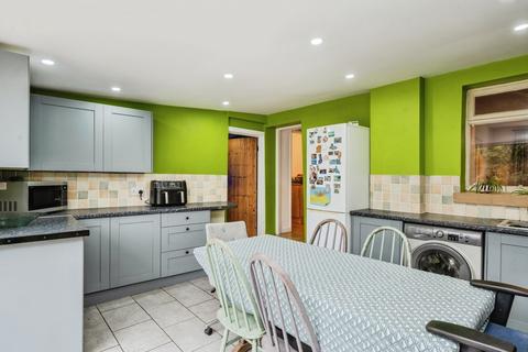 undefined, Crown Cottages, Powys SA9