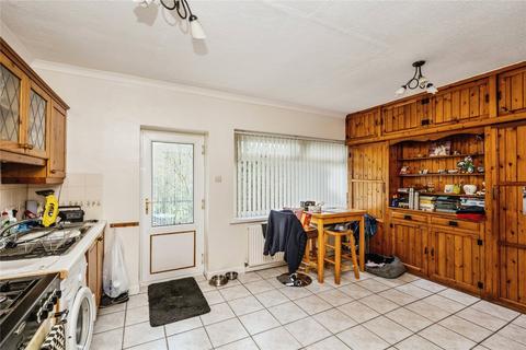 3 bedroom detached house for sale, Swansea Road, Pontardawe SA8