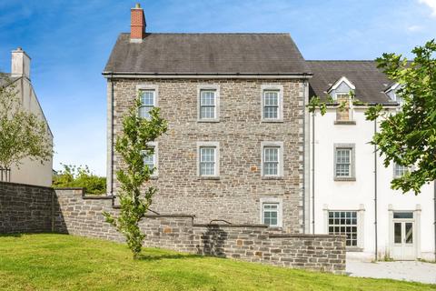 undefined, Ffordd Coed Darcy, Neath SA10