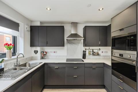 5 bedroom terraced house for sale, Langdon Road, Swansea SA1
