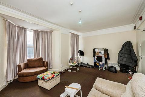 6 bedroom flat for sale, Gower Road, Swansea SA2