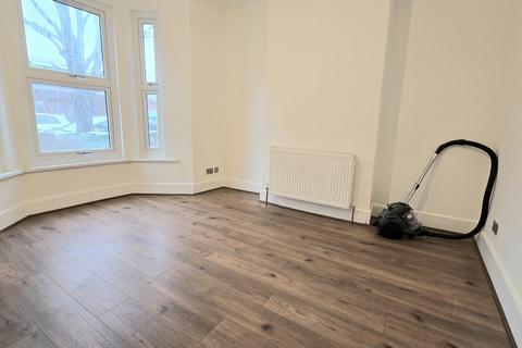 3 bedroom terraced house to rent, Sandringham Road, London, London, E7